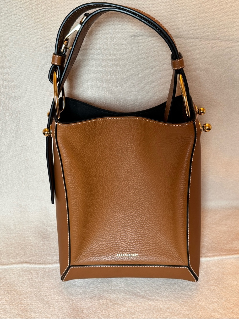 Strathberry Lana Midi bucket bag Tan Pebbled Leather with Gold Hardware